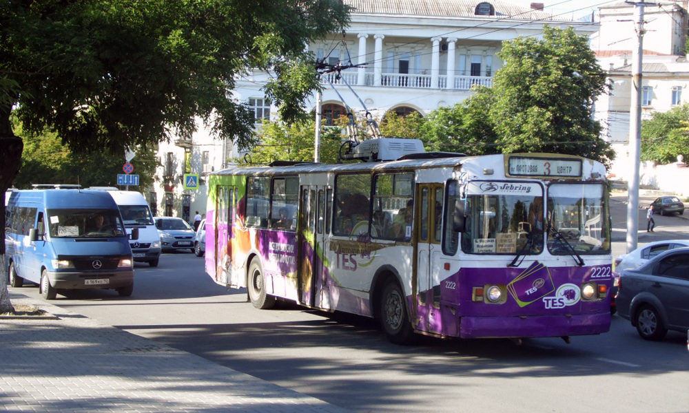 Общественный транспорт Севастополя не попал в десятку лучших